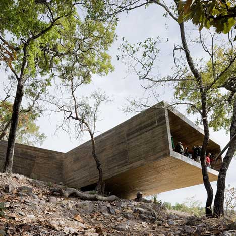 Ruta del Peregrino: Crosses Lookout Point by Elemental