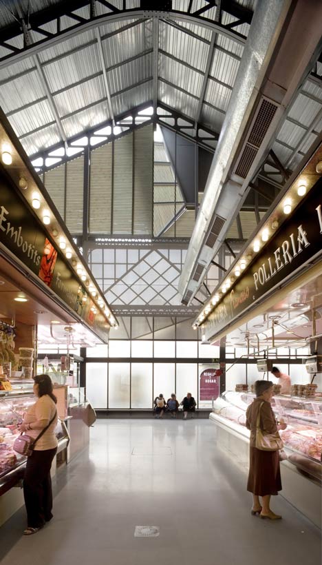 Barceloneta Market by Mias Architects Barceloneta Market by Mias Architects