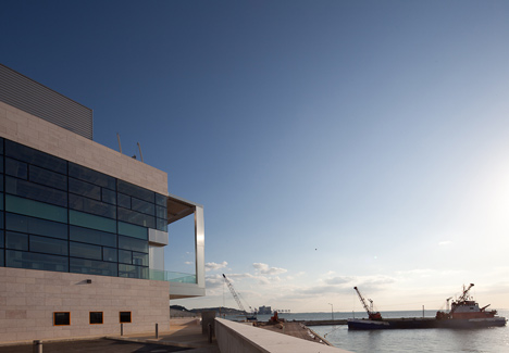Champalimaud-Foundation-by-Charles-Correa Champalimaud-Foundation-by-Charles-Correa
