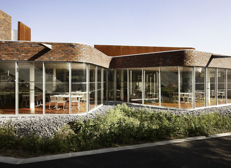 College Levi-Strauss by Tank Architectes