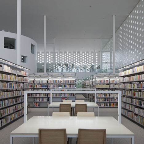 Kanazawa Umimirai Library by Coelacanth K&H Architects Kanazawa Umimirai Library by Coelacanth K&H Architects