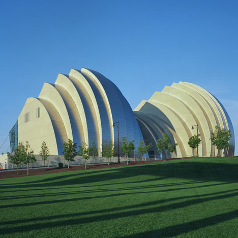 Kauffman Center by Safdie Architects