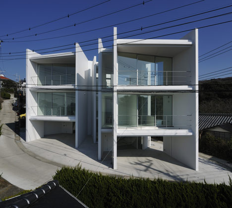 Minami-Hayama duo by Nakae Architects Minami-Hayama duo by Nakae Architects