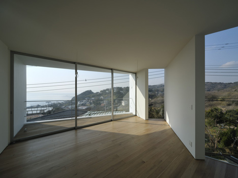 Minami-Hayama duo by Nakae Architects Minami-Hayama duo by Nakae Architects