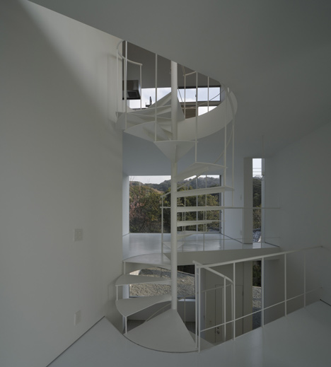 Minami-Hayama duo by Nakae Architects Minami-Hayama duo by Nakae Architects
