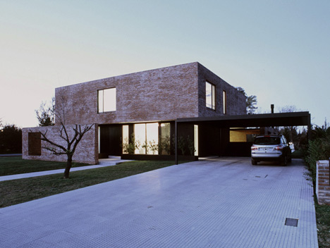 MYP House by Estudio BaBO MYP House by Estudio BaBO