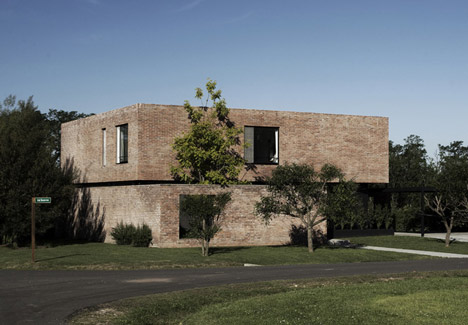 MYP House by Estudio BaBO MYP House by Estudio BaBO
