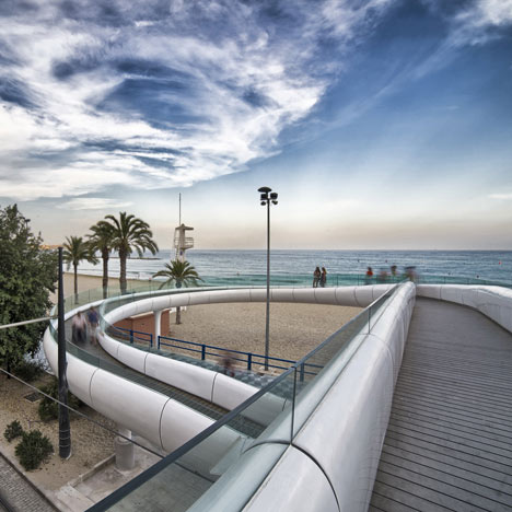Pasarela del Postiguet by bgstudio