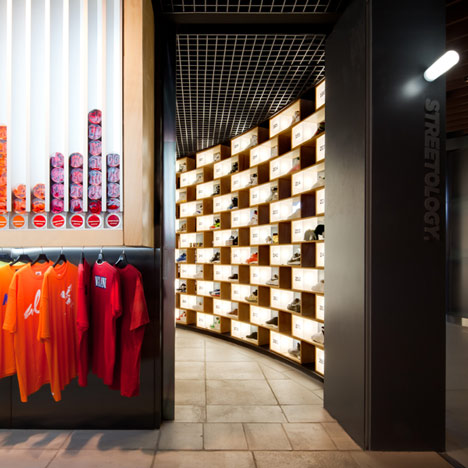 Streetology by Facet Studio