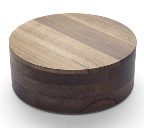 AC02 Jewel by Saskia Diez for e15