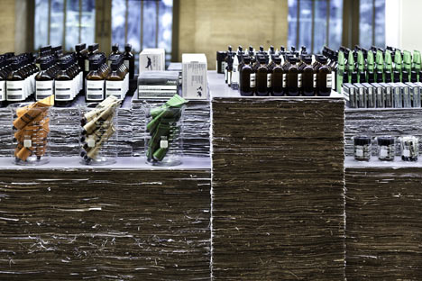 Aesop Grand Central Kiosk by Tacklebox Aesop Grand Central Kiosk by Tacklebox