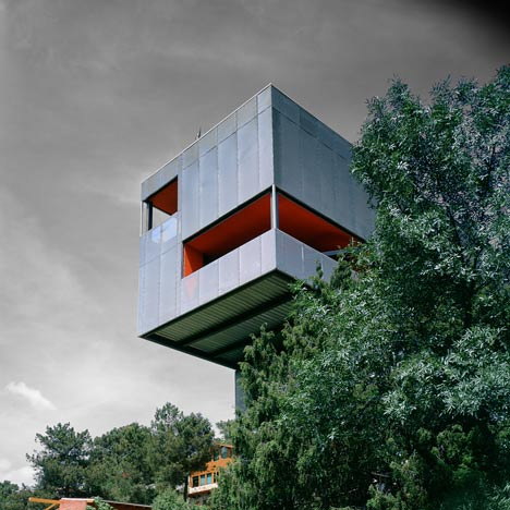Casa Paz by Arturo Franco Office for Architecture
