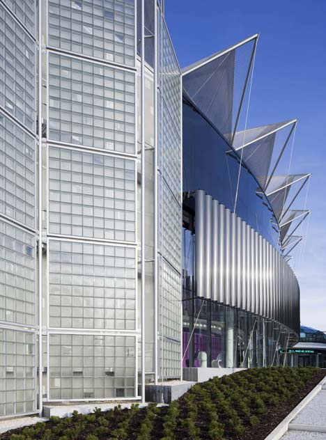 Convention Centre by Eva Jiricna Architects