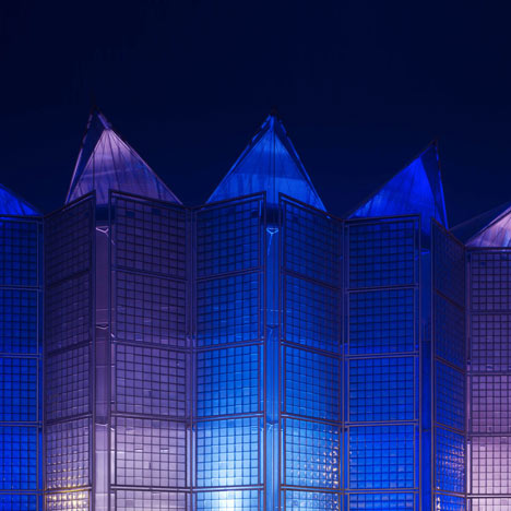 Convention Centre by Eva Jiricna Architects