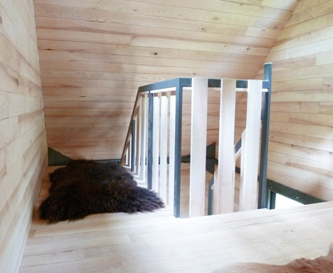 Feral House Nichoir by Matali Crasset Feral House Nichoir by Matali Crasset