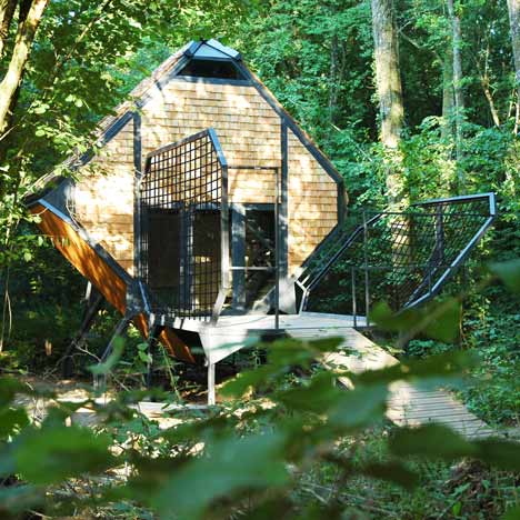 Feral House Nichoir by Matali Crasset Feral House Nichoir by Matali Crasset