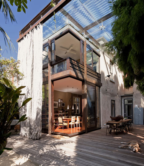 Glass Loggia House by Allen Jack+Cottier, Vladimir Sitta and Belinda Koopman