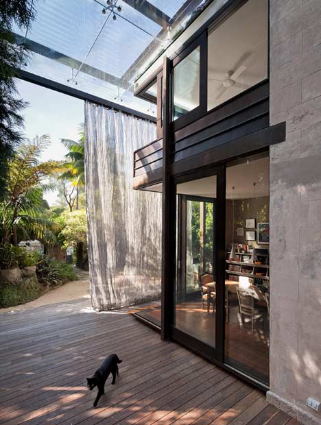 Glass Loggia House by Allen Jack+Cottier, Vladimir Sitta and Belinda Koopman