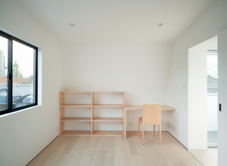 Hi House by Yosuke Ichii Hi House by Yosuke Ichii