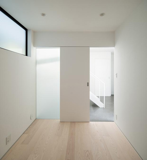 Hi House by Yosuke Ichii Hi House by Yosuke Ichii