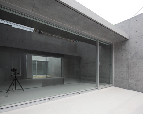 House in Ropponmatsu by Kazunori Fujimoto House in Ropponmatsu by Kazunori Fujimoto