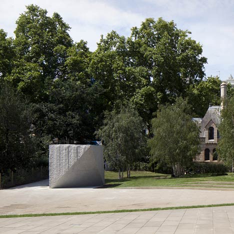 Indian Ocean Tsunami Memorial by Carmody Groarke Indian Ocean Tsunami Memorial by Carmody Groarke