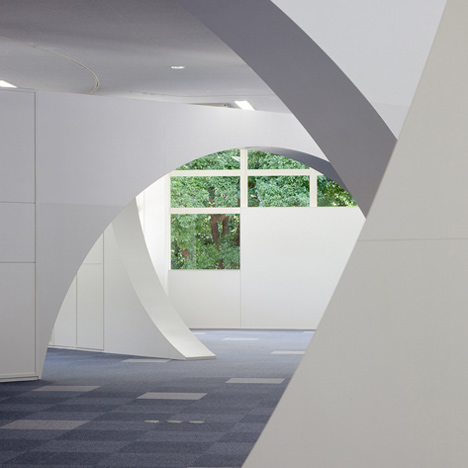 International School of the Sacred Heart by Atelier SNS