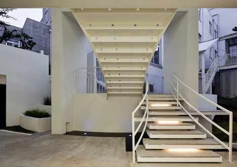 International School of the Sacred Heart by Atelier SNS