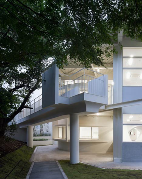 International School of the Sacred Heart by Atelier SNS
