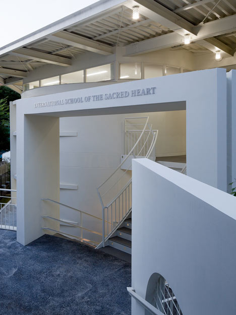 International School of the Sacred Heart by Atelier SNS
