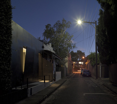 Law Street House by Muir Mendes