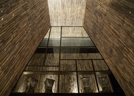 M.N.Roy Club by Emmanuel Picault and Ludwig Godefroy
