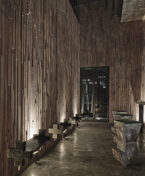 M.N.Roy Club by Emmanuel Picault and Ludwig Godefroy