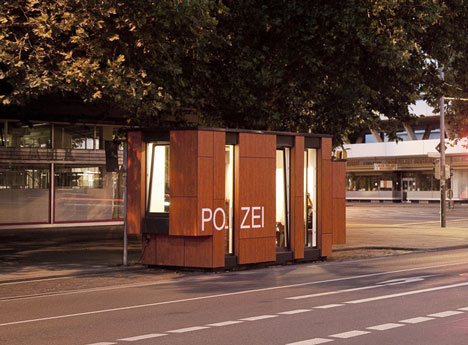 Mobile Police Station by Gesamtkonzept Architekten Mobile Police Station by Gesamtkonzept Architekten