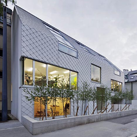 NEU 31 by Superblock