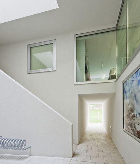 NEU 31 by Superblock NEU 31 by Superblock