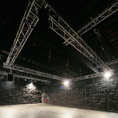 NO99 Straw Theatre by Salto Architects NO99 Straw Theatre by Salto Architects