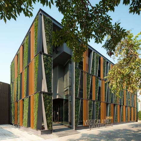 Vertical Living Gallery by Sansiri and Shma Vertical Living Gallery by Sansiri and Shma