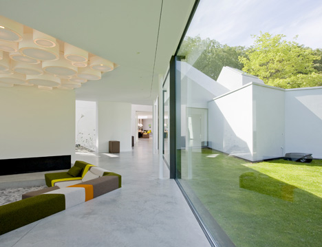 Villa 4.0 by Dirk Van Gameren Villa 4.0 by Dirk Van Gameren