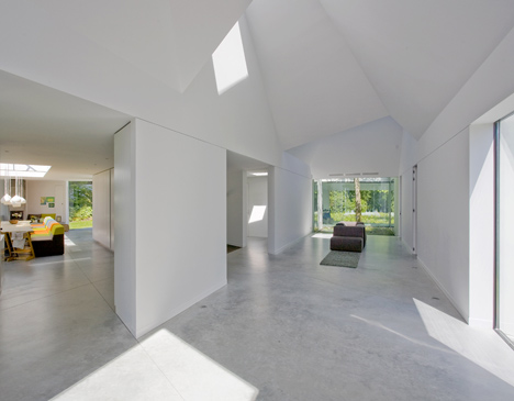 Villa 4.0 by Dirk Van Gameren Villa 4.0 by Dirk Van Gameren