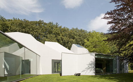 Villa 4.0 by Dirk Van Gameren Villa 4.0 by Dirk Van Gameren