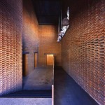 Warehouse 8B by Arturo Franco Office for Architecture