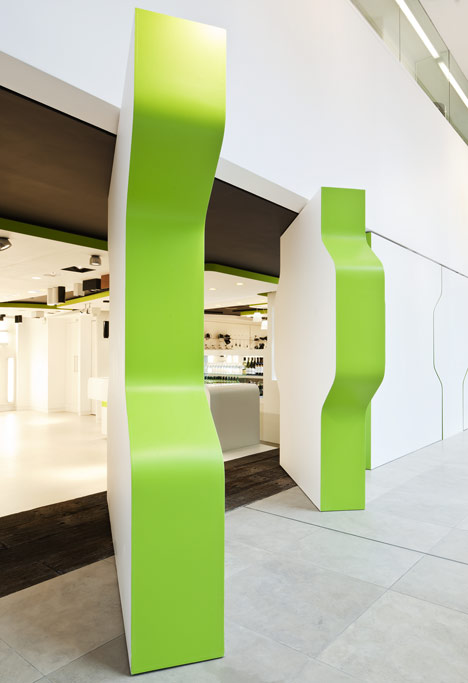 Atrium by Studio RHE