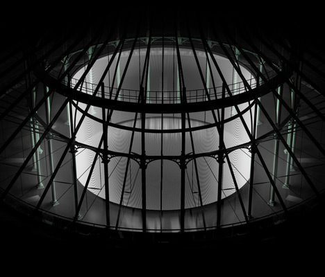 Curtain Call by Ron Arad at the Roundhouse