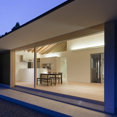 Doughnut House by Naoi Architecture & Design Office Doughnut House by Naoi Architecture & Design Office