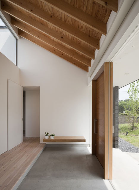 Doughnut House by Naoi Architecture & Design Office Doughnut House by Naoi Architecture & Design Office
