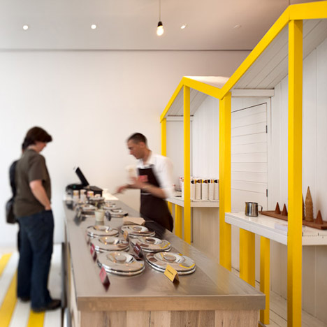 Dri Dri at St Martins Lane by Elips Design Dri Dri at St Martins Lane by Elips Design