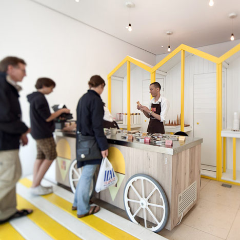 Dri Dri at St Martins Lane by Elips Design Dri Dri at St Martins Lane by Elips Design