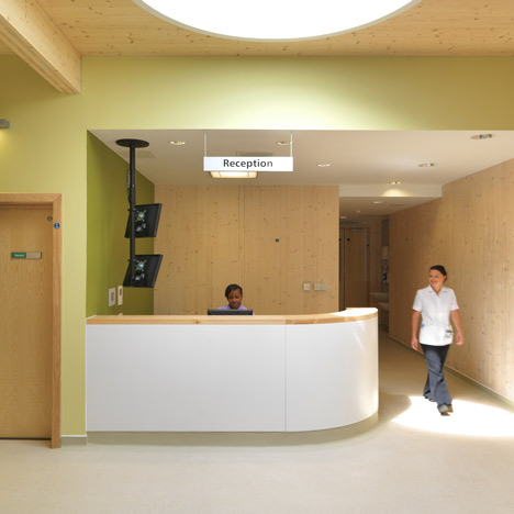 Dyson Centre for Neonatal Care by Feilden Clegg Bradley Studios