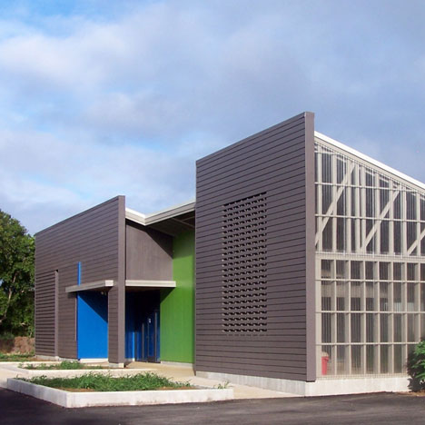 Hawaii Wildlife Centre by Ruhl Walker Architects